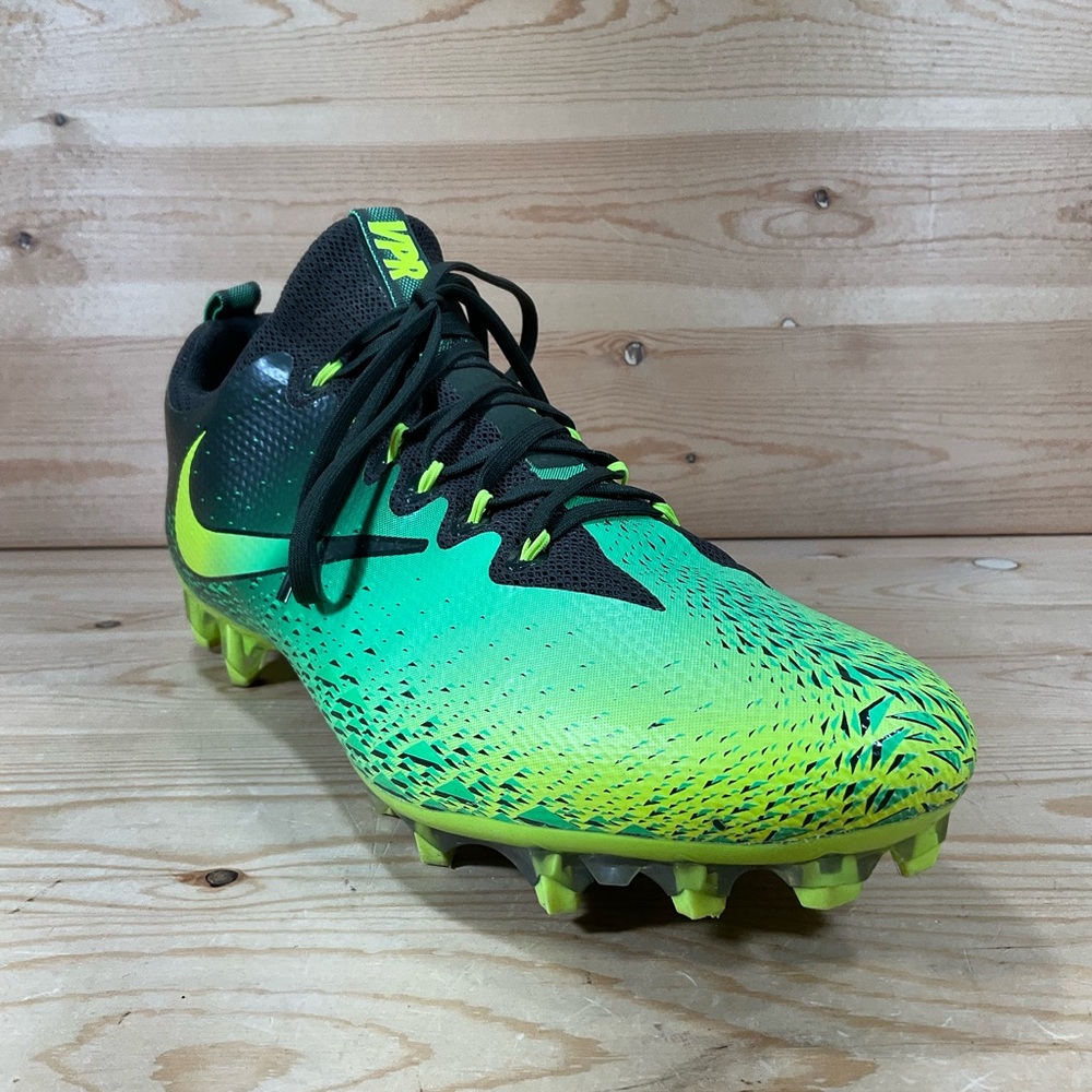 Nike Vapor Untouchable Pro Football Cleats  Men’s 13.5 Green Black 833385-373